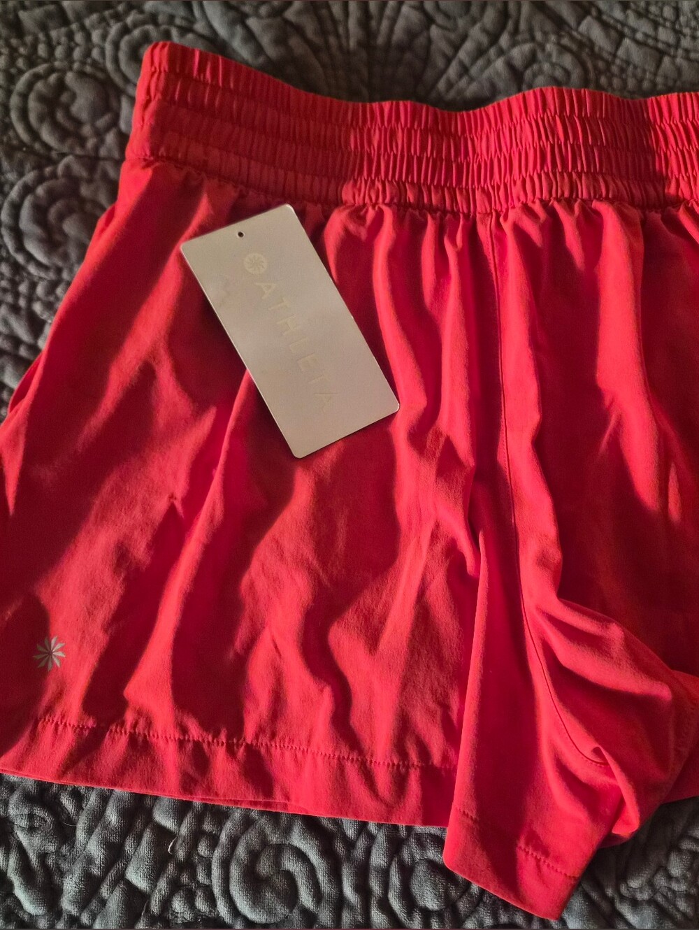 Athleta High Rise Weekender Run Shorts Xs